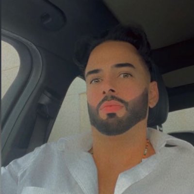 ReExclusiveKing's tweet photo. #NewProfilePic https://t.co/EcAyvqO5aT