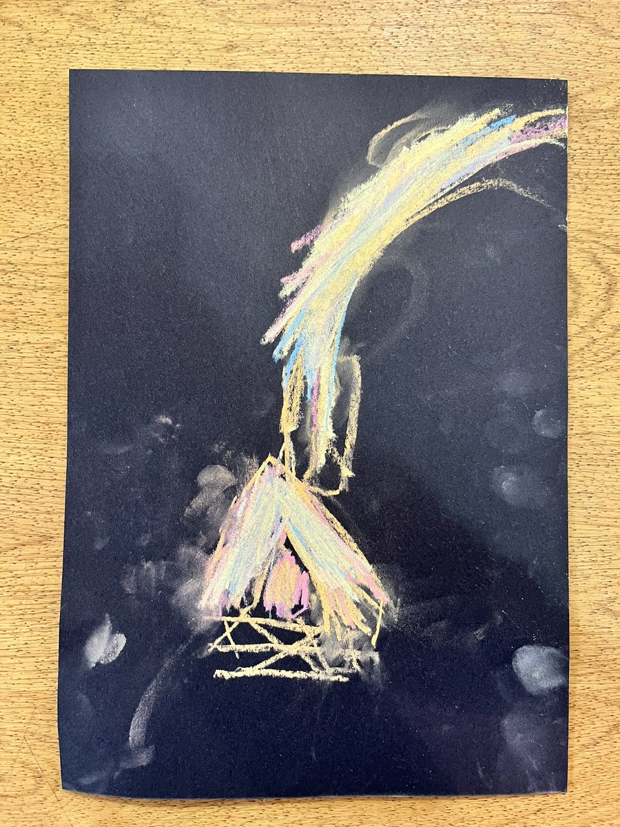 Today, the ‘Outdoor Explorers’ learnt all about bonfire night! We collected natural materials and have shown #cooperation to create a wonderful bonfire picture. We then used chalk to create our own bonfire pictures. Well done KS1! 🔥 🎆 <a href="/AlumnisMulti/">Alumnis Multi-Academy Trust</a> #C360