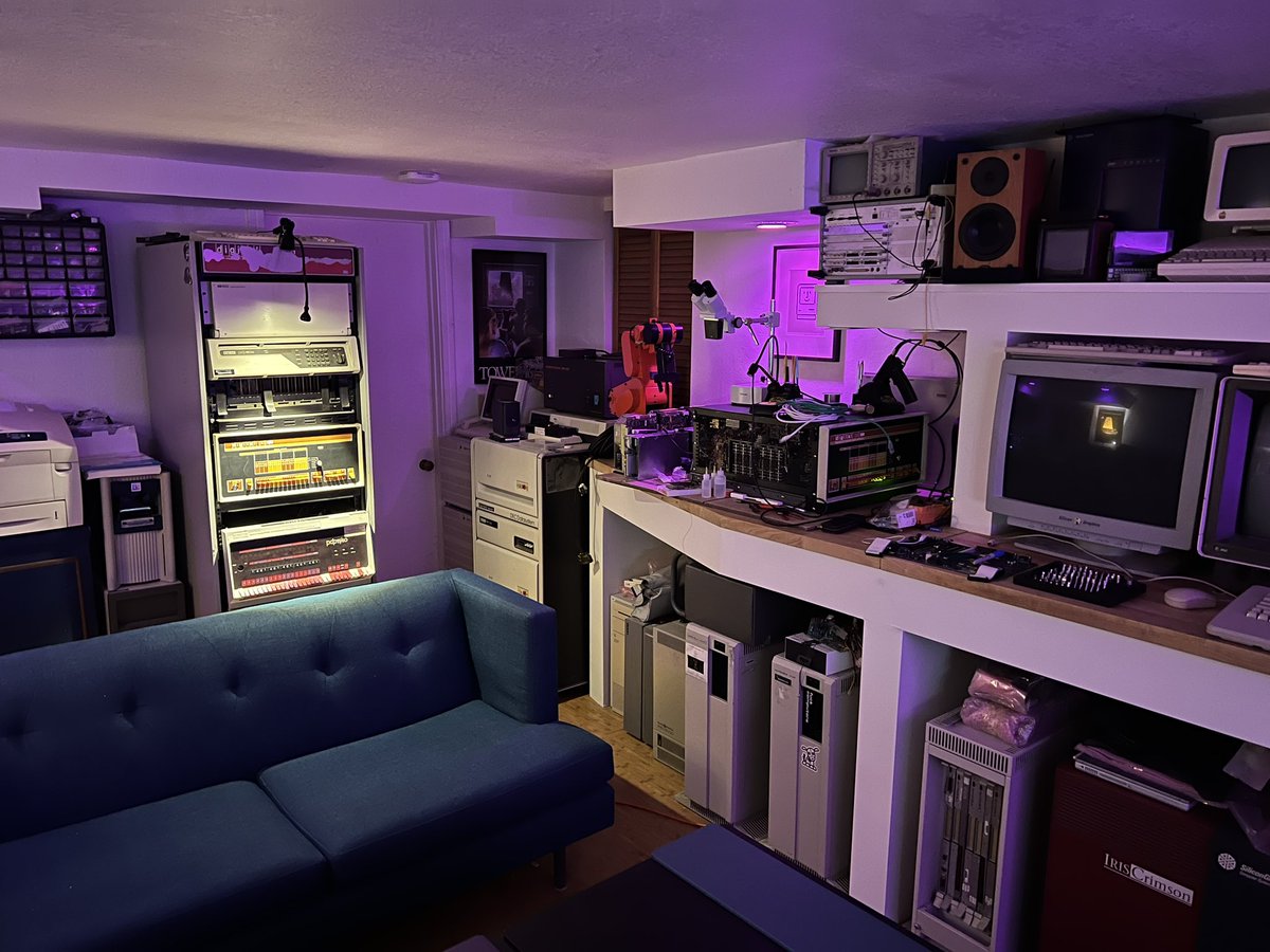 tr1nitr0n🎗️ tweet media