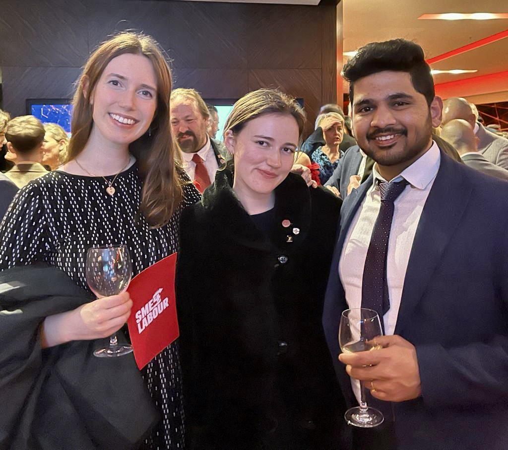 We were proud to attend the <a href="/SME4LABOUR/">SME4Labour</a> annual gala dinner last night🌹💼 

Huge congratulations go to <a href="/ibrahim_Dogus/">Ibrahim Dogus</a> and all the staff and volunteers who pulled off an incredible evening of inspiring speeches, big ideas and great conversation… 

#smallbusiness #SMEs #Labour