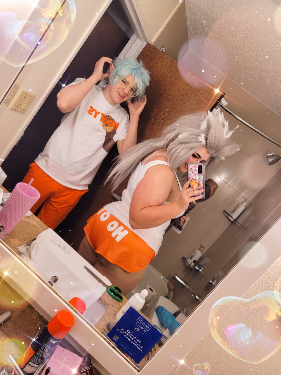 sailorstarmony's tweet photo. @DanaTerrace This wasn't halloween but it was for an October con! https://t.co/8P05gv6Rn4