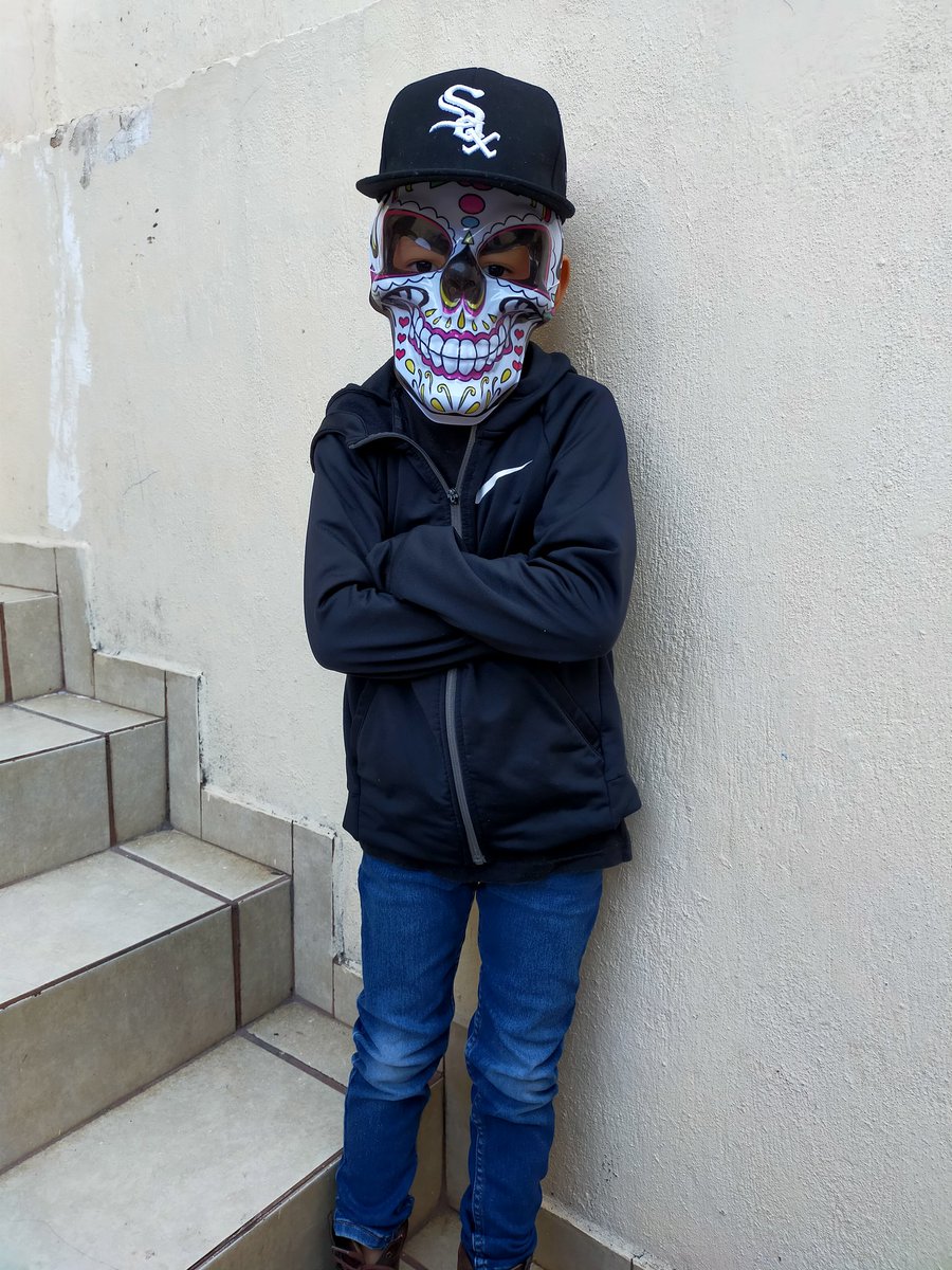 N_G193's tweet photo. Mi calavera favorita 🖤.. https://t.co/gOnpNAT1XM