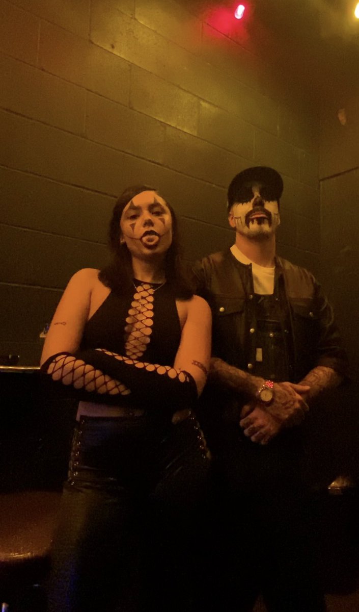 🖤🔪