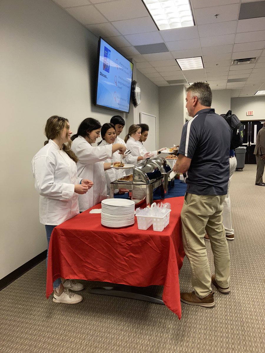 Loved seeing our <a href="/EastRowanHS/">EastRowanHS</a> Culinary students sharing their passion and preparing a great lunch for our monthly principal meeting.  <a href="/KPMisenheimer/">Katie Misenheimer</a> rocks it out and builds student leadERs. #wEReast