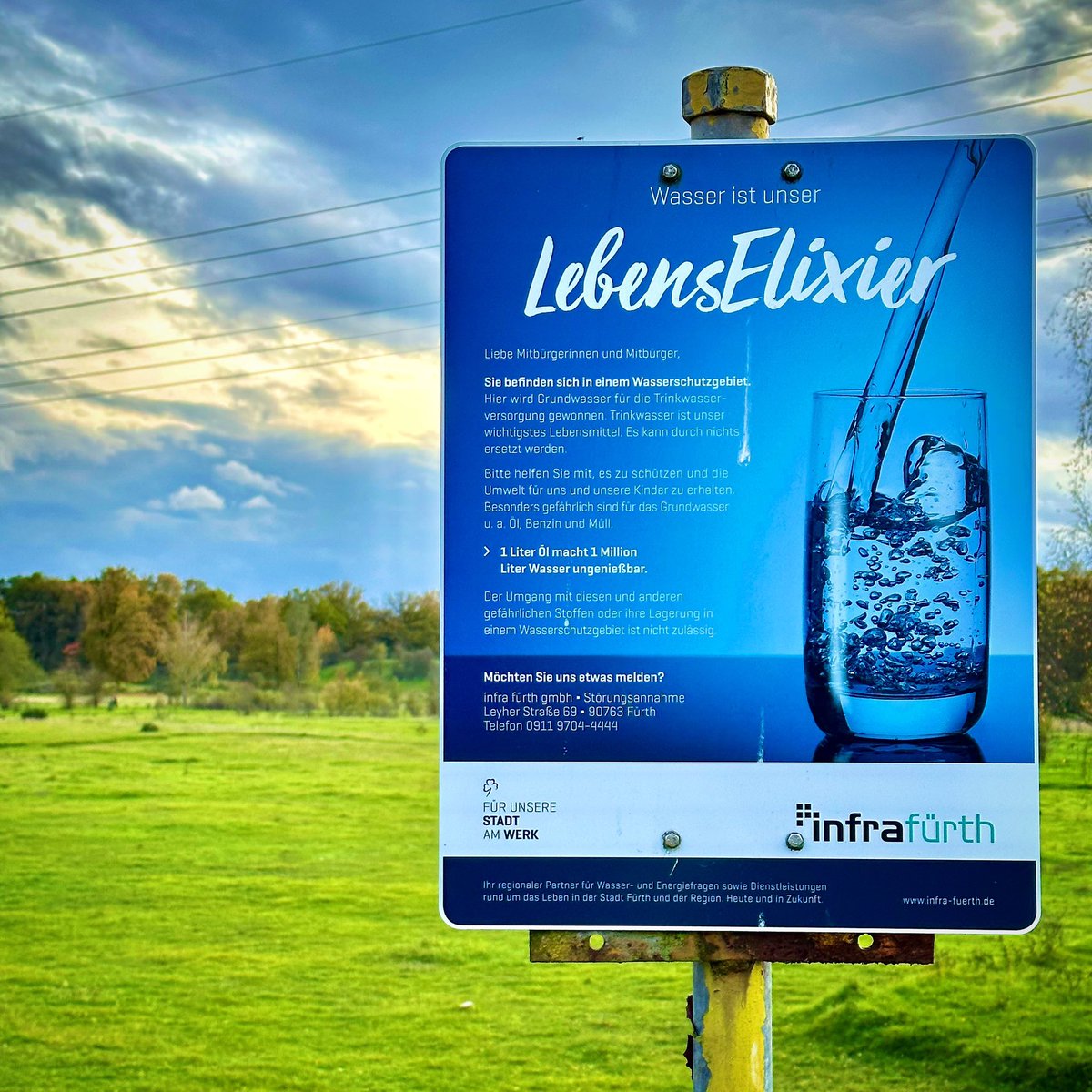norimberga's tweet photo. #Wasser #Lebenselixier
💧1 Liter Öl macht 1 Million Liter Wasser ungenießbar! ❗️
#Wasserschutzgebiet #Hainberg #Oberasbach #Landkreisfürth #Fürth #feiertagsmodus #feiertagsspaziergang #Altenberg #Kreutles #Unterasbach #wasser #water #eau #su https://t.co/ZixrYVk6ZO