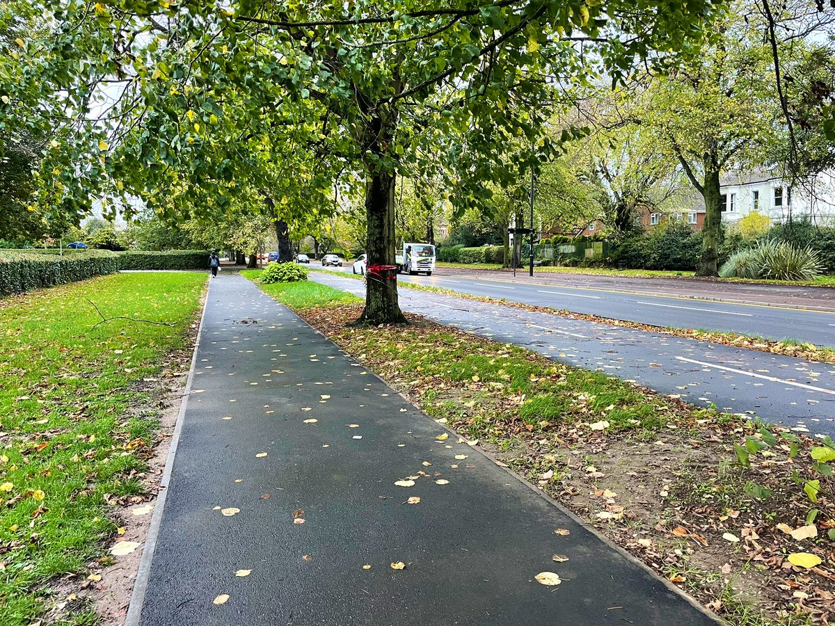 When we build cycle lanes, lots of people benefit, even if they’re not cycling. As part of the Binley cycleway scheme, there’s: ✅ Several new zebra crossings ✅ New improved pavement ✅ Reduced speeding through narrowed car lanes (capacity retained) ✅ More trees being planted