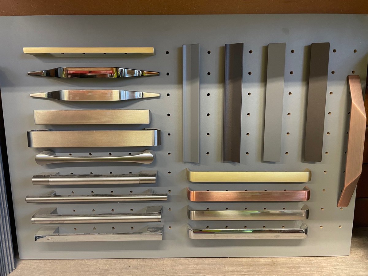 BorderHardware tweet picture