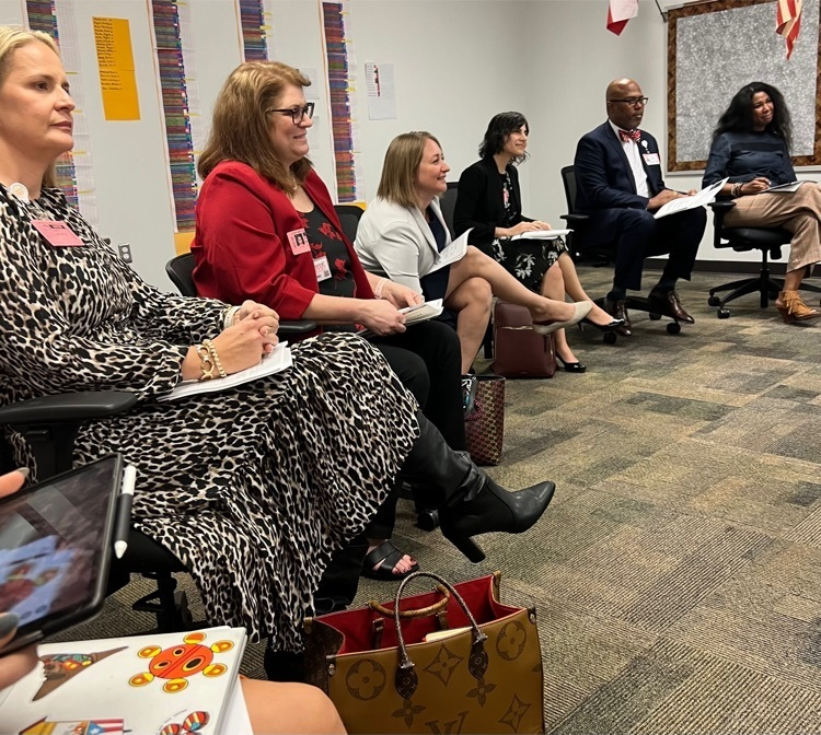 TISDLonghorns's tweet photo. Tarkington Middle School welcomed district administration, representatives from the Region 4 Educational Service Center and TEA to observe a demonstration pertaining to observation feedback and coaching. It was a great opportunity to showcase the great things Going on at TMS. https://t.co/lzmZIDr58S
