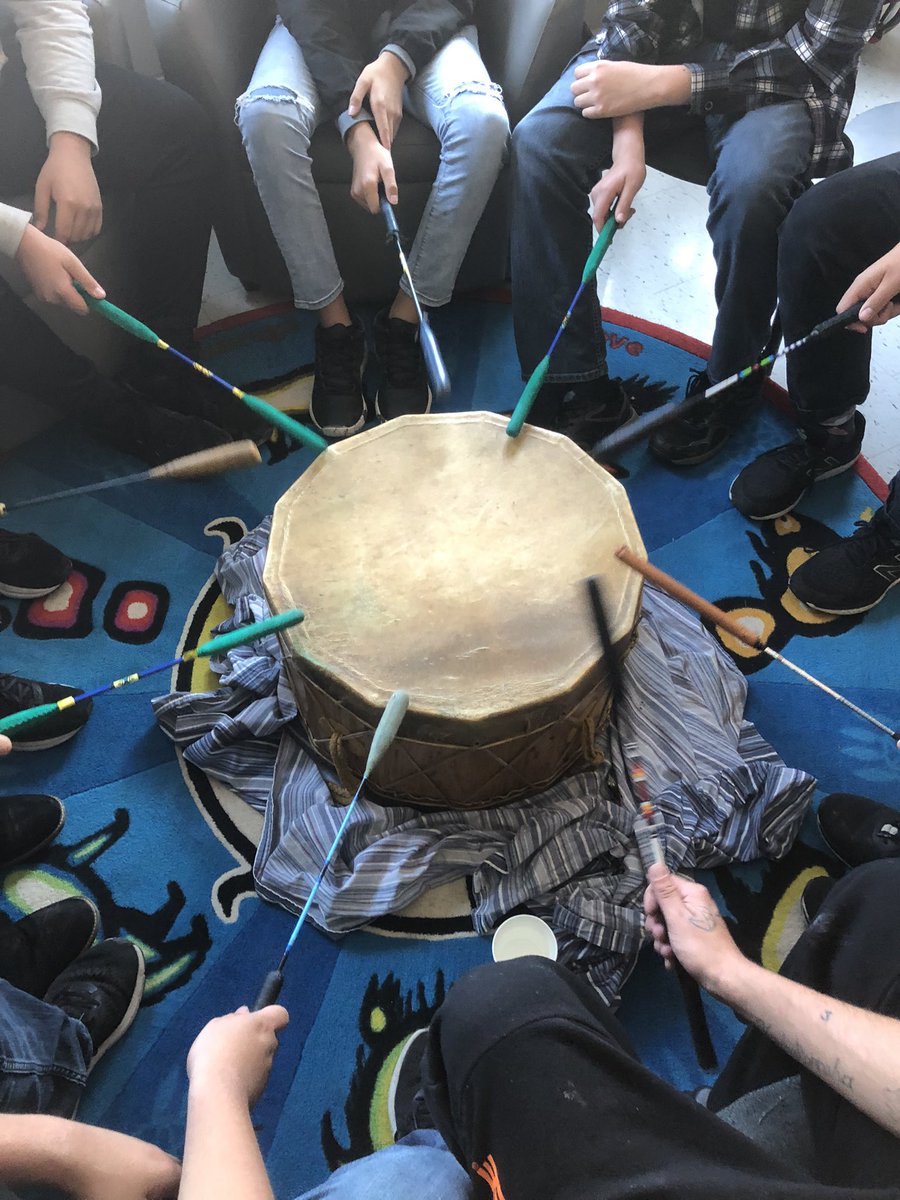 Students are learning how to drum and finding their voices to sing with the big drum! @GBDBears @FNMI_SCDSB