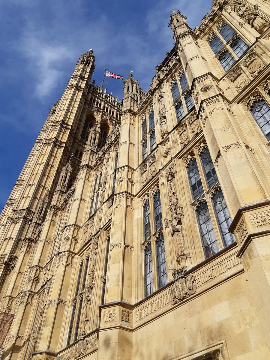 Meet the mind behind <a href="/duolingo/">Duolingo</a>, <a href="/LuisvonAhn/">Luis von Ahn</a> in conversation with CIOL's <a href="/johnworne/">John Worne</a> and Baroness Jean Coussins this morning at the House of Lords.
'Get to B2 in a new language for free'. Great to hear how they do that. <a href="/CIOL_Linguists/">Chartered Institute of Linguists</a> #language #learnforfree #equalaccess