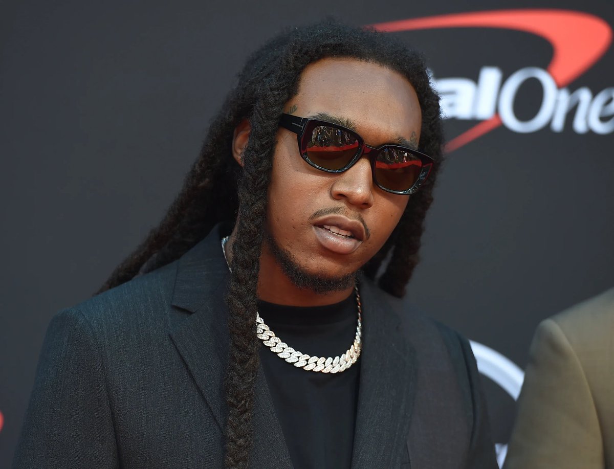 Kiddo87948471's tweet photo. I don't know, but seeing a video floating around of Takeoff's lifeless body and a screaming Quavo isn't something any of us needed to see. Are we so desensitized that we have to record absolutely everything?? https://t.co/S5iTAX5Jxl