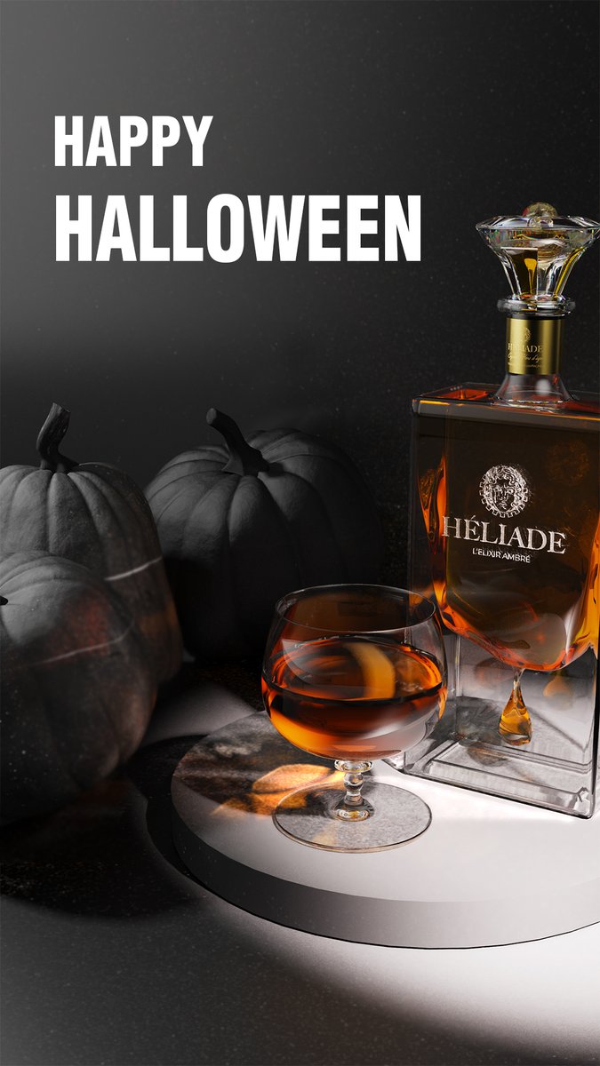 Pour cette fin de mois d’octobre, la carafe Héliade trône fièrement aux côtés des légumes d’automne. 🎃
For the end of October, the Héliade decanter is proudly displayed alongside the pumpkins. ✨
#cognac #carafe #decanter #packaging #halloween #luxury #pumpkin #design #pentaward