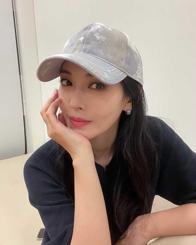 Happy birthday to our beloved Soyeon! 🥳
#HappySoyeonDay