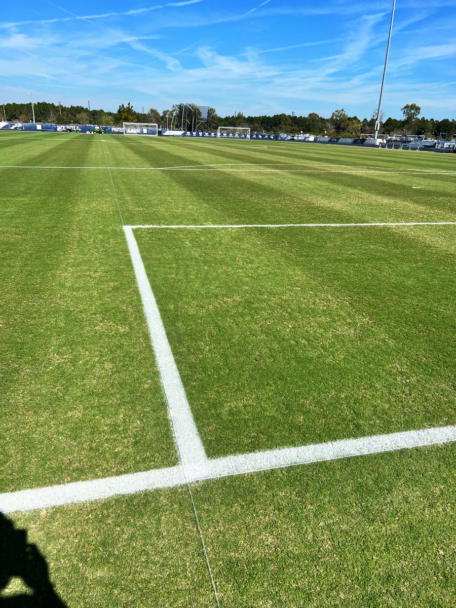 levineturf's tweet photo. Mow & paint for @OspreyMSOC last regular season home game tonight… #norye (yet) @TargetSpecProd @pioneerathletic @OptimumTurf_YNA https://t.co/GylWuNz1ct
