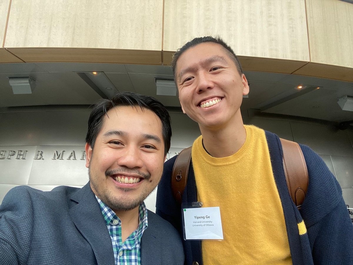 So great to meet you in-person, @RenzoGuinto! At @ph_alliance #PHAM2022. Thinking back to the first time connecting virtually via a panel on global health post-2020 put together by @shawnaoh and @DalhousieU 😊