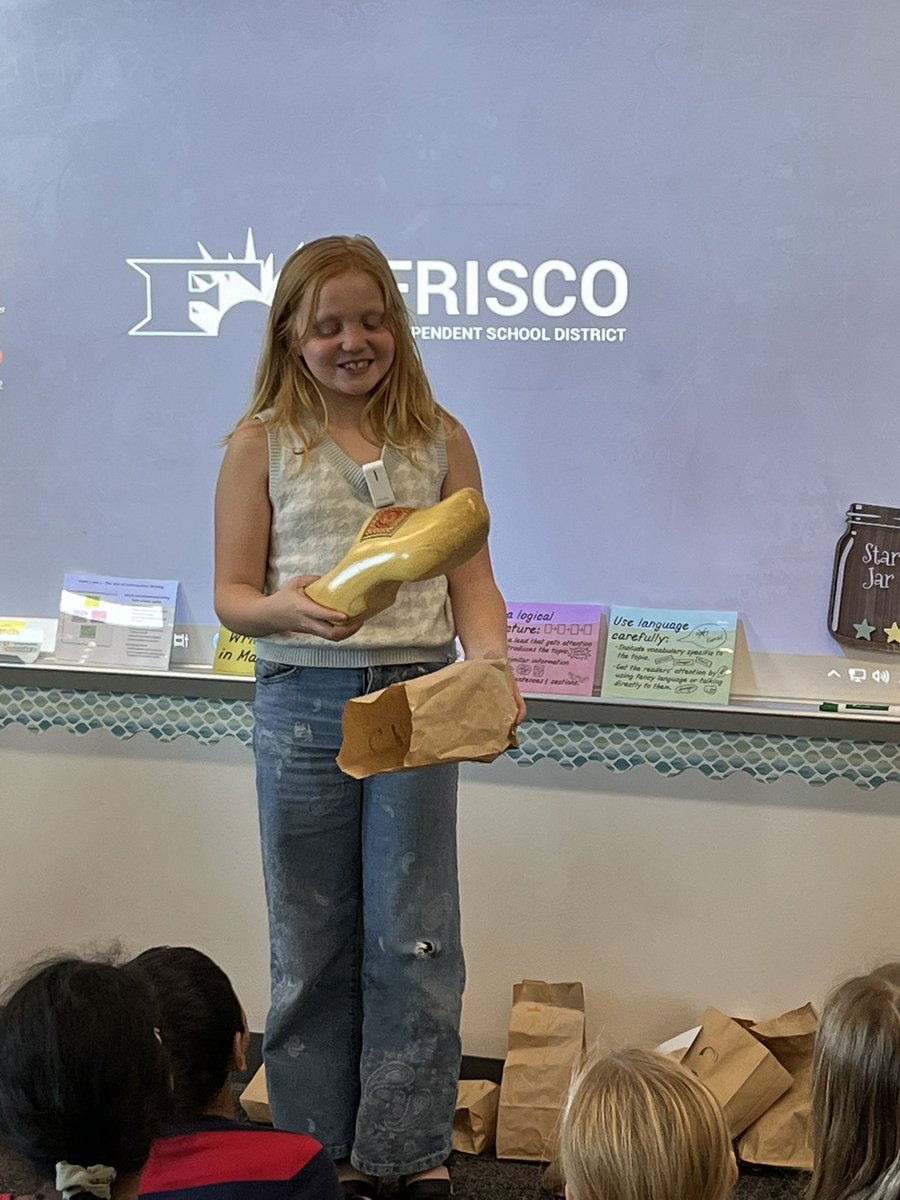 SinksInnovators's tweet photo. Students loved sharing aspects of their culture during our culture show and tell. Students shared artifacts and traditions from their cultures to begin our inquiry unit! @ci_elem @MinettElem @mooreka84 @Allens_Archive https://t.co/OCnZrZanVG
