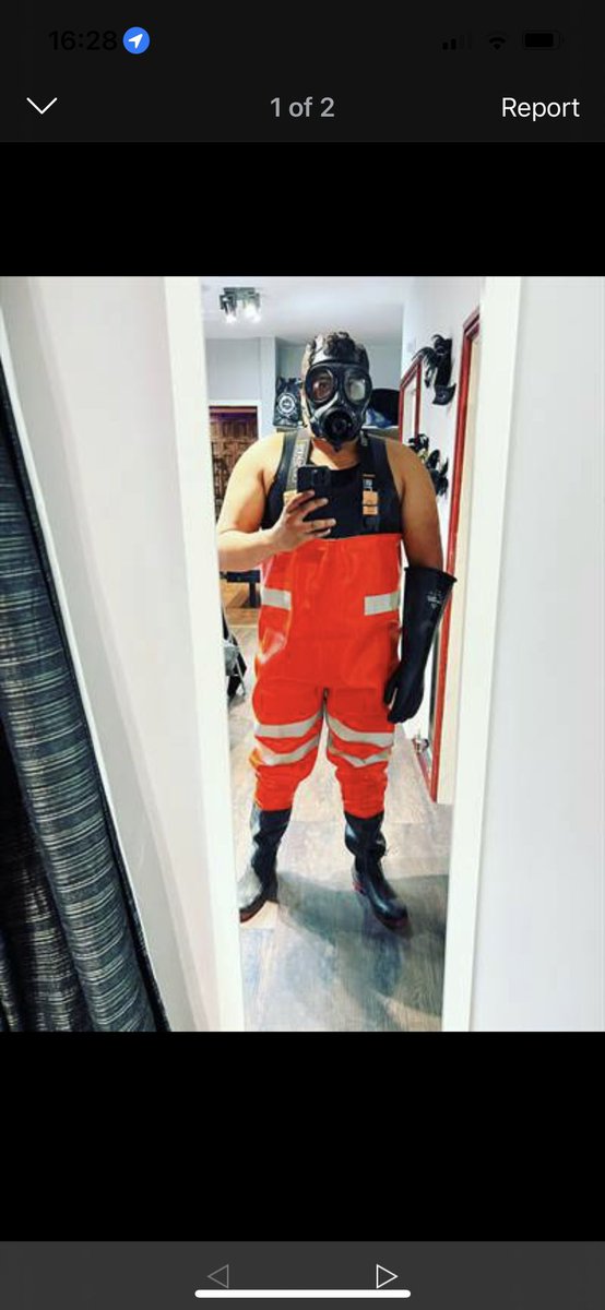 fullonkinkNotts's tweet photo. I can’t get enough of my oilskins, I think I need to layer some work wear underneath. What do you think ? 😈 #workie #boi #bootsub #waders #bootboi #bootslave #rubberboi #rubbersub #oilskins https://t.co/fhSjGtzXoO