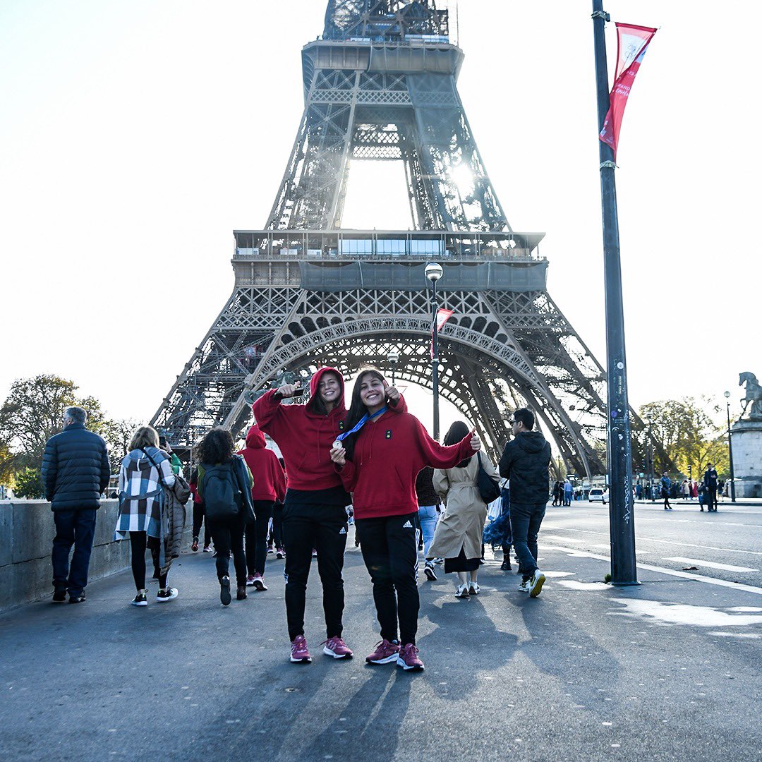 FCFSeleccionCol's tweet photo. 📸 PHOTO DUMP París 🇫🇷

#TodosSomosColombia 🇨🇴
#ConUstedesSiempre 🇨🇴 https://t.co/E8BozBAavo