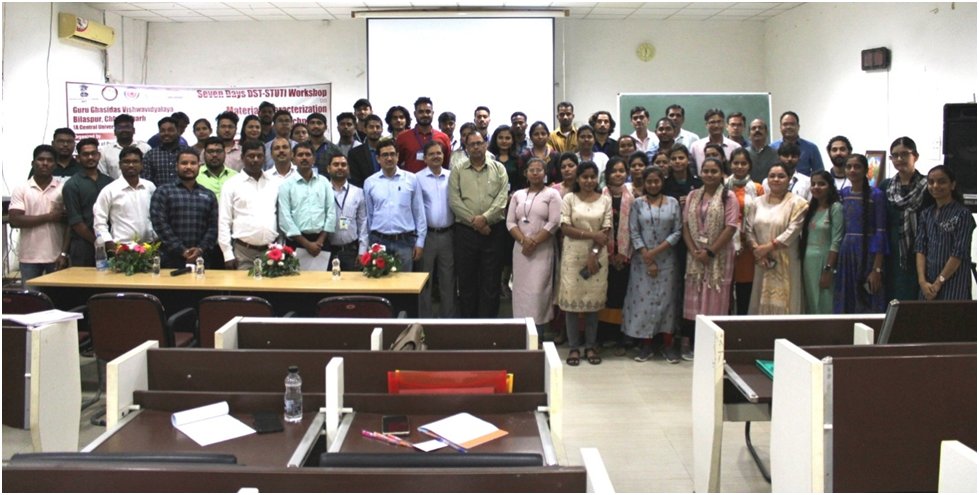 ggv_smc's tweet photo. Dept. of Pure and Applied Physics, GGV Bilaspur commenced a week-long training session on Material Characterization Techniques. 30+ researchers participated in the workshop. Event is funded by the DST, under STUTI program. IIT Gandhinagar is identified as  PMU. Glimpse of Day-1 https://t.co/OPC3NajqEe