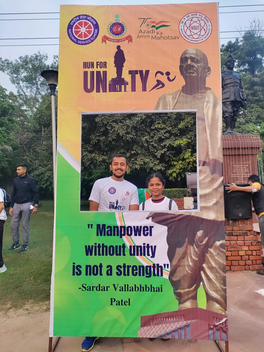 GgsipuC's tweet photo. 300+ NSS Volunteers of NSS Units@GGSIPU Main Campus and NSS Units@Affiliated Colleges participated in "Run for Unity" Event on the occasion of "National Unity Day" organised by Netaji Subhas University of Technology on 31st October, 2022 https://t.co/d8DQ3yDXCw