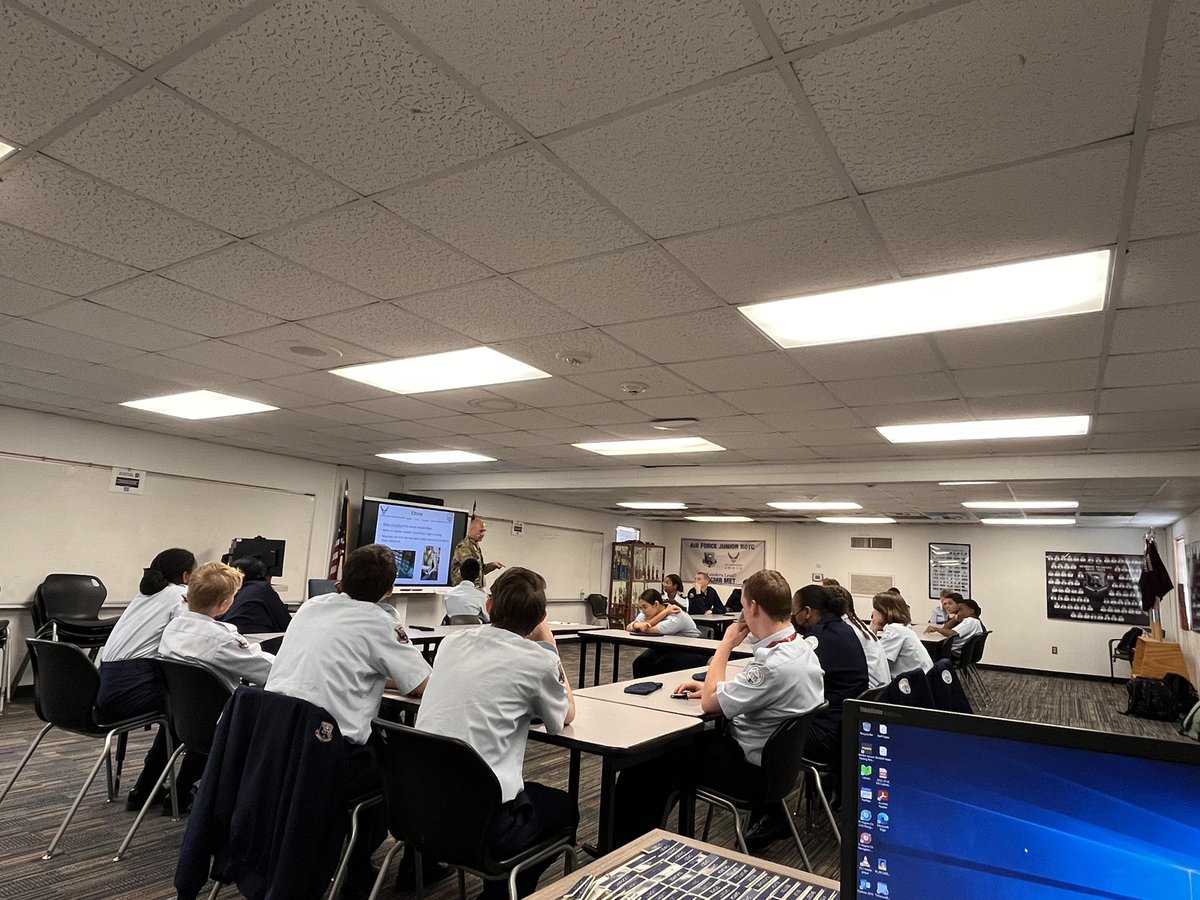 RHS_AFJROTC's tweet photo. Yes Yes… not all of our curriculum is hands on fun, today we have a classroom lesson to comb through. #WeRoc https://t.co/zCDhoCd31o