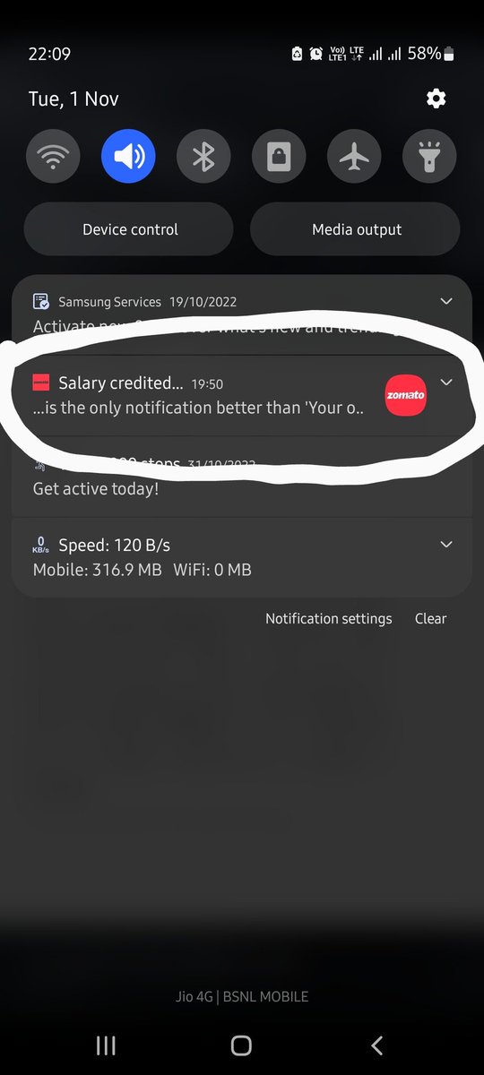 canaryRB's tweet photo. Today I got notification from @zomato.
 Excited  to see the salary credited notification. Soon i realised, it comes from #Zomato.
Dil hii tut gaya yar, @zomato ji kuch logon ki salary 7 ko b aati hai... 💔

#Developers https://t.co/7r8uuvi9SQ