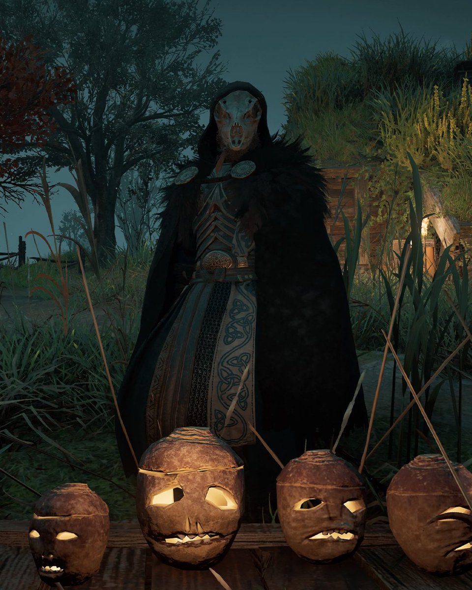 assassinscreed's tweet image. 31st October:                  1st November: