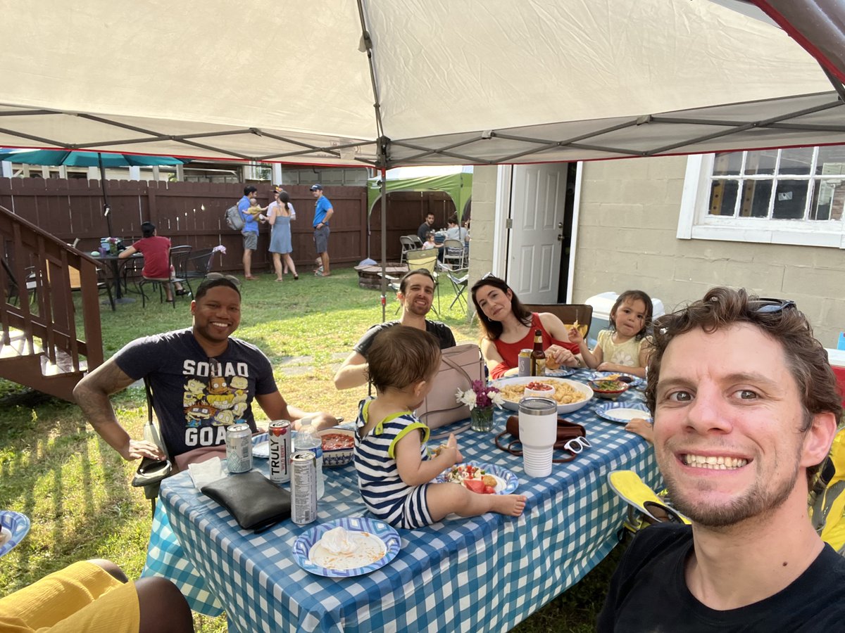 Card FIT applicants:

Backyard get-togethers with co-fellows and friends are a mainstay during the summer here in Nashville.

#ReasonsToChooseNashville 

@DrMegLancaster @Jean_Wassenaar @LindsayPanah @MajdElHarasis @fish_trotter @AlexSullivan_MD @HollyGHeartMed @BoydDamp