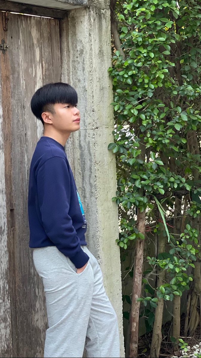 kphuuu's tweet photo. อย่าอมข้าวเลย อมอย่างอื่นดีกว่า https://t.co/L3iwZtqVHm
