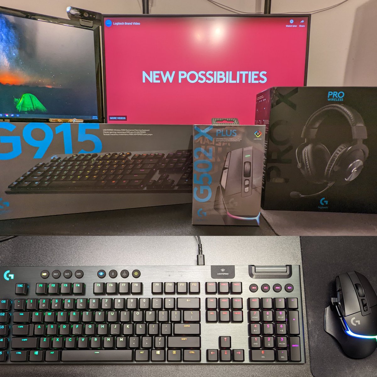 JustWulf's tweet photo. HUGE THANK YOU to @Logitech x @LogitechG for hooking a brotha up with these fine pieces of hardware to elevate my content creation!🙏🏽
I truly appreciate y'all for supporting the smaller streamer communities. It means the world!❤️
#logitech #logitechg #g915 #g502x #proxwireless https://t.co/ftluhKpmxw