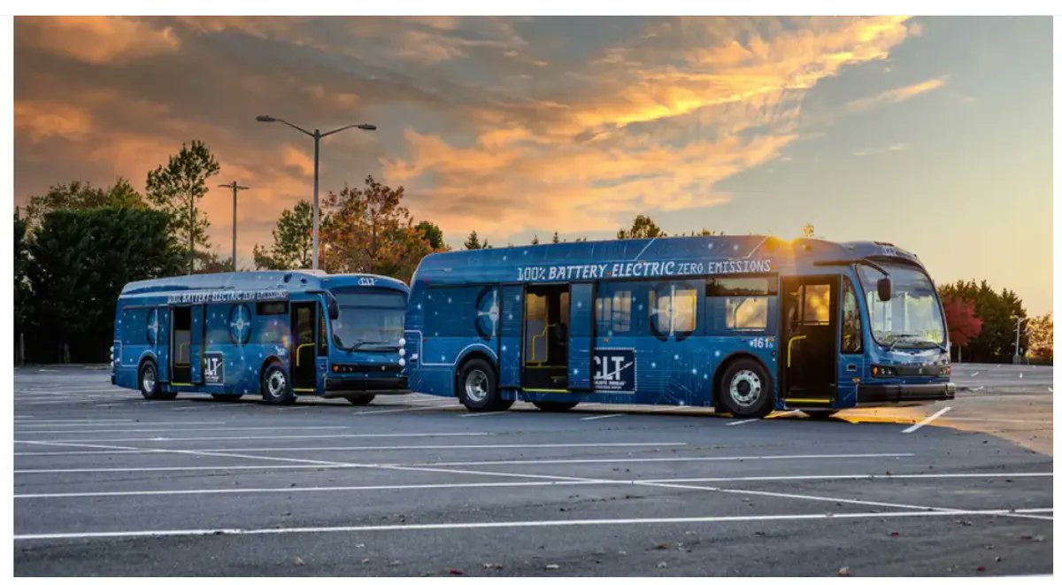 CFL_CleanCities's tweet photo. US Airports Switching To Electric Buses With Help From Federal Grants - https://t.co/xCXzNfGaDX https://t.co/FkSFVhqJAM