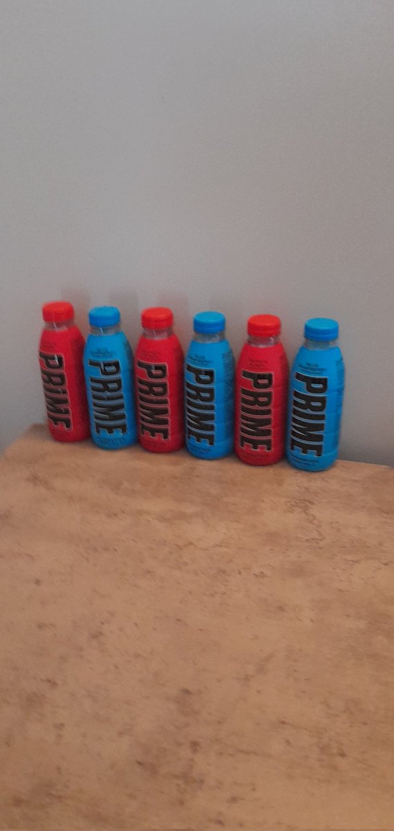 CokayneJoshua's tweet photo. @PrimeHydrate Me cos I've finally got some aha https://t.co/f2mh7gnN2z