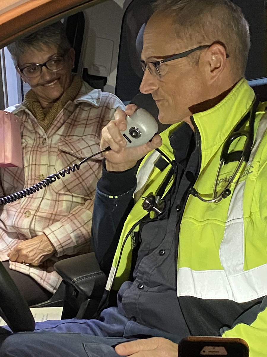 Hastings-Quinte Paramedic Services tweet media