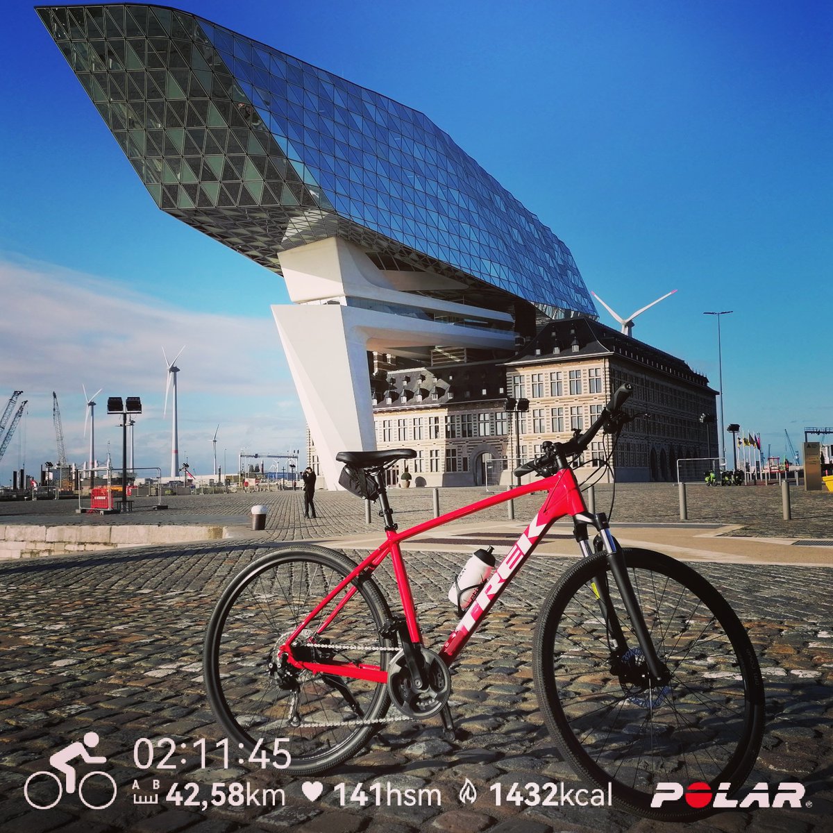 krisvl_70's tweet photo. Namiddagrit 🚴♂️☀️🤘
#fitdad #sportersbelevenmeer #fietsersbelevenmeer #cyclemasters #trekbikes #cyclinglife #cepcompression #evadict #björnborg #craftsportswear #polarbenelux #polarvantagem https://t.co/0uaQ4CfkOu