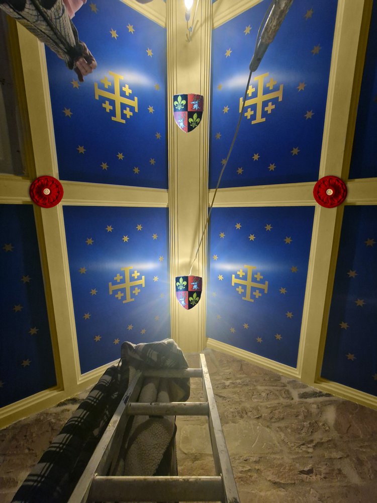 KTOrder's tweet image. New Templar Magdalene Chapel roof at the St Donard Priory in Ireland being constructed.