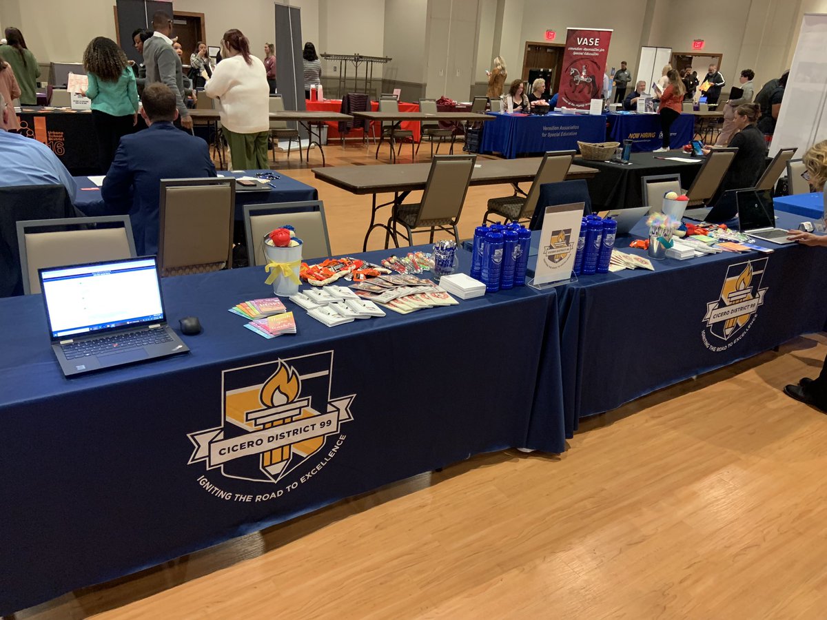 Enjoying the recruitment process! We’re hiring!! <a href="/IllinoisStateU/">Illinois State</a> <a href="/D99Cicero/">Cicero District 99</a>