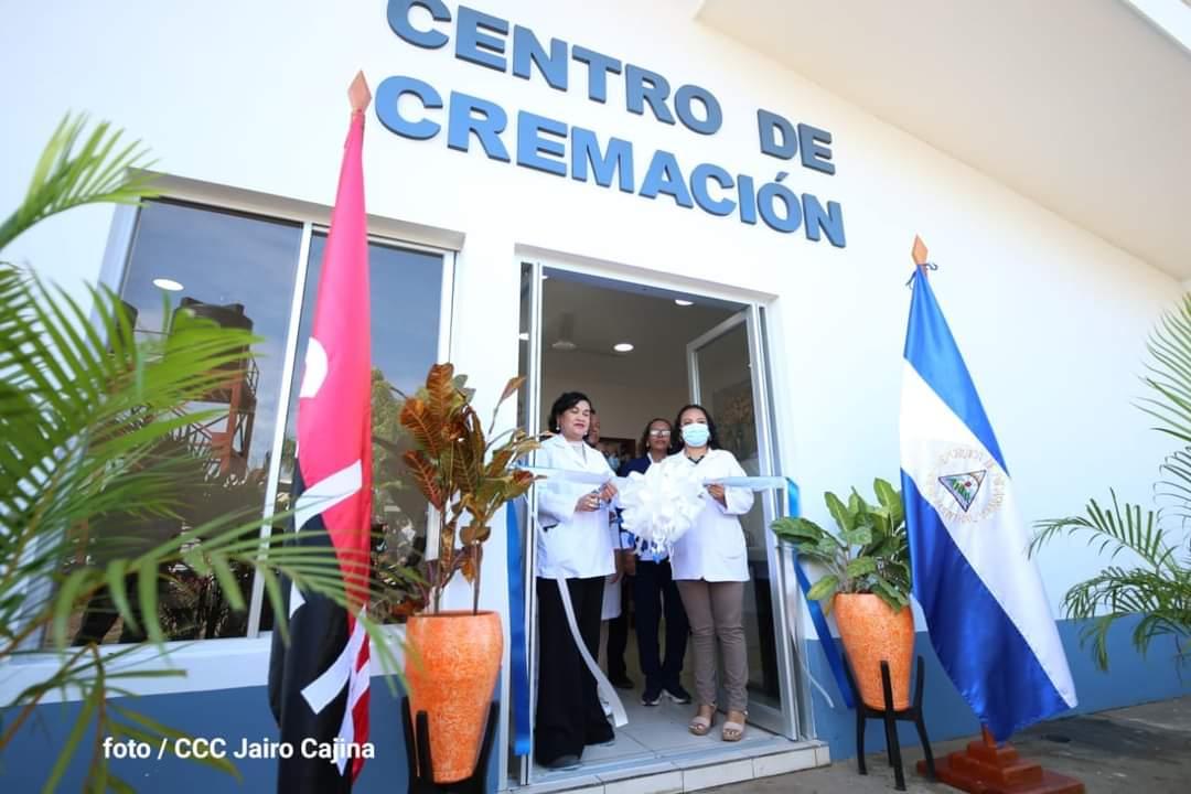 EjercitoLoco's tweet photo. Gobierno  a través del Ministerio de Salud  inauguró este martes el primer Centro Nacional de Cremación en el centro de salud familiar y comunitario ubicado en el municipio de Mateare @esbeltania
@Politicanica_ @KeniceLe #UnidosVencemosVenceremos 
#Nicaragua https://t.co/TDgh46jWG7