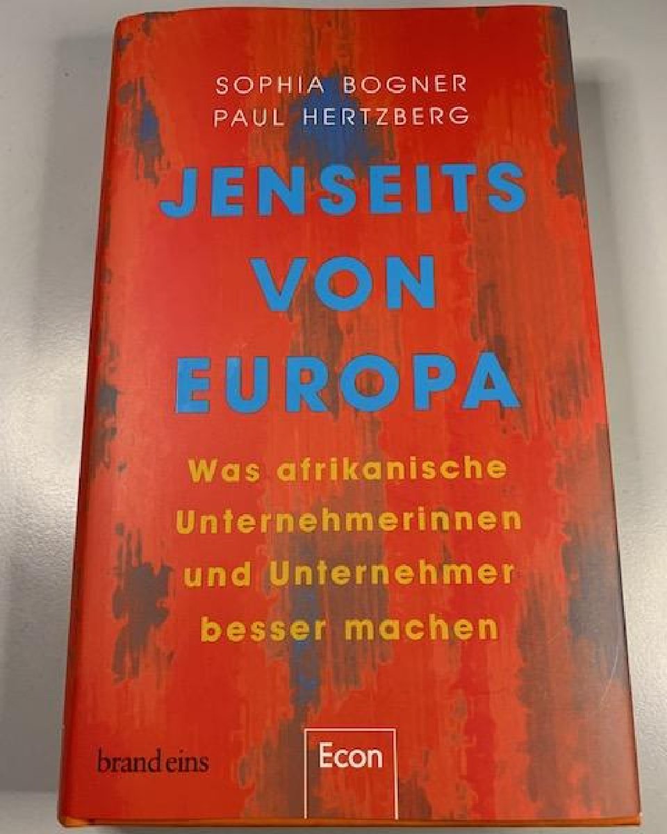 📔 BUCH:  JENSEITS VON EUROPA - WAS AFRIKANISCHE UNTERNEHMER BESSER MACHEN
- Buch vom Verlag -

es geht um zukunftsweisende Unternehmen und im Hintergrund über die Länder: #afrika #Simbabwe#Nigeria #Südafrika #Senegal #Kenia #Ruanda #Uganda #Mosambik #Kongo