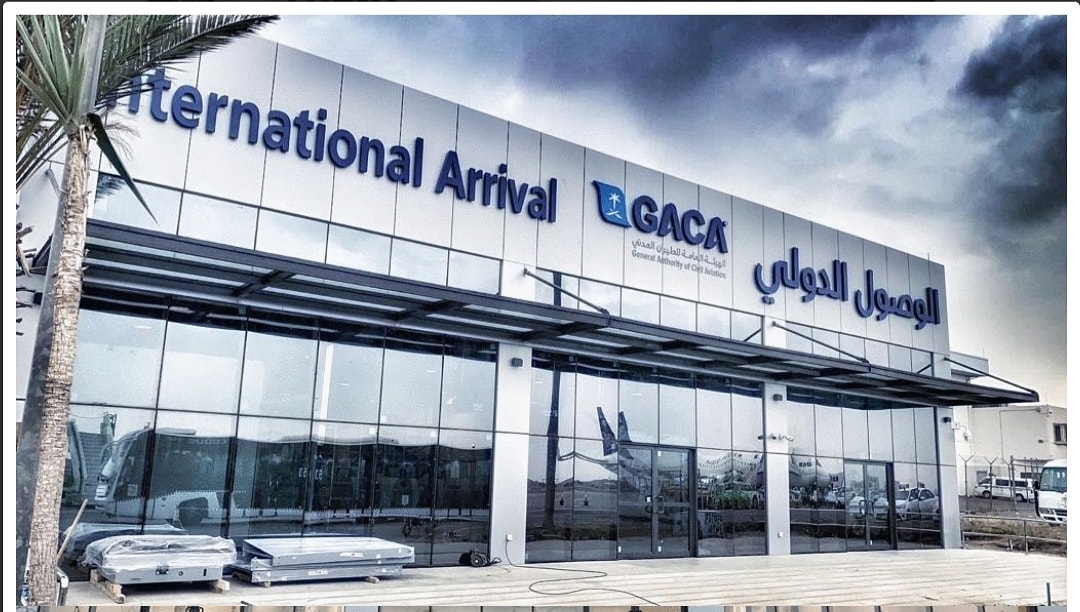 Almaghrabi_Alum's tweet photo. Project: Abha International Airport
Departure and Arrival
Contractor: I Cad
Aluminum System : #BRETAL
#facade #curtainwall #aluminum
#acp #cladding https://t.co/YVqdyVid0p