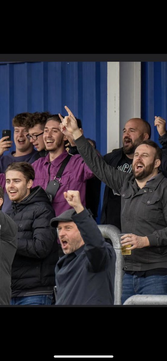 DownCollyer's tweet photo. Kinda gutting there’s no midweek football for @rocks1883 

Margate (a) this weekend.Followed by a lot of home games and World Cup starting in this month of November. Lewes (a) in the trophy should be a class @BognorRocksFans day out.🍻 ⚽️ 🏴󠁧󠁢󠁥󠁮󠁧󠁿 

Get yourself to the Lane for a game. https://t.co/tOTmWrhprs