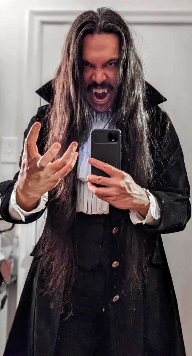 "When in doubt, Fangs Out"

So, as you probably saw, I went #vampire for #Halloween.
'Twas a good night~
Also... this may or may not be the start of more #vamp-y things to come~💀🦇🖤

Details: instagram.com/p/CkbVWfAJWyI

#HappyHalloween