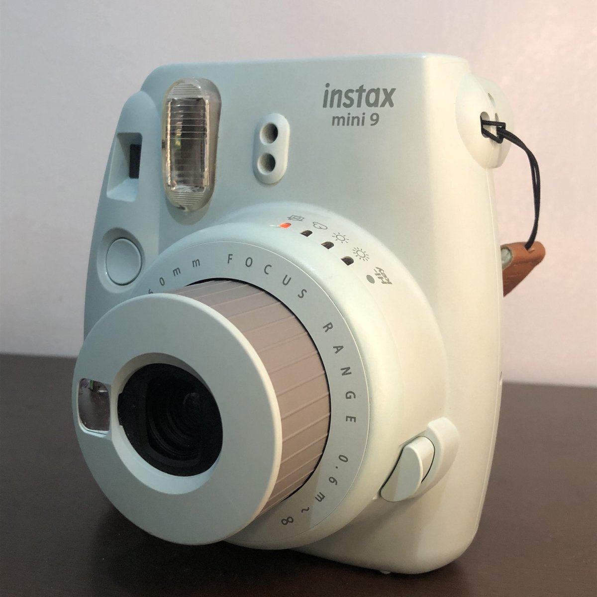 not bts related sorry 🥹
☁️ wts lfb ph 

Instax mini 9 mint green with free case
⤷ ₱1800 + sf 
⤷ on-hand
⤷ dm for condition

— ggx/j&amp;t/sdd
— mop: bpi or gcash
— REPLY/DM to claim 🤍