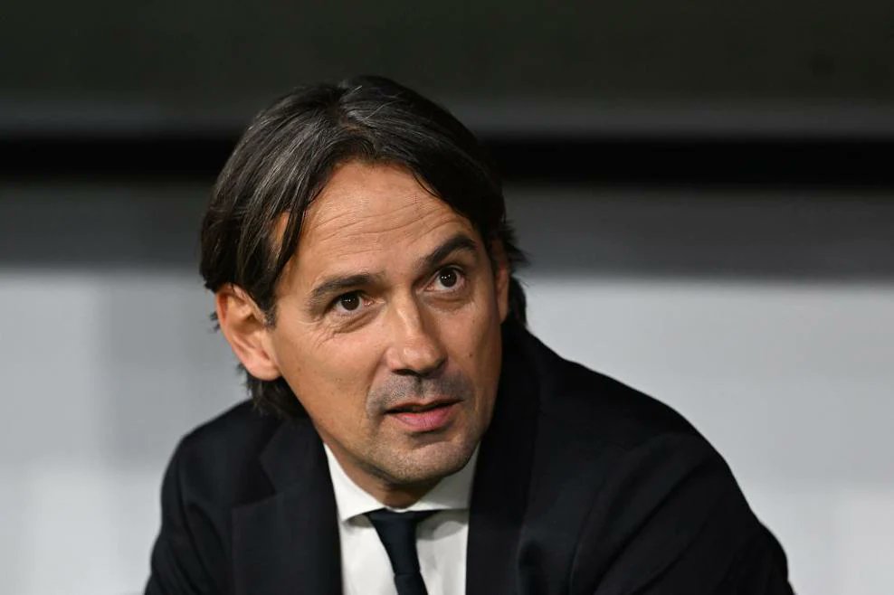 Simone Inzaghi: 'We played a good game against a very strong team – one of the best. We could have taken the lead through Barella and Martínez before conceding a naive goal. The game could have been different. We did well to remain in the game until the end. I'm satisfied.'