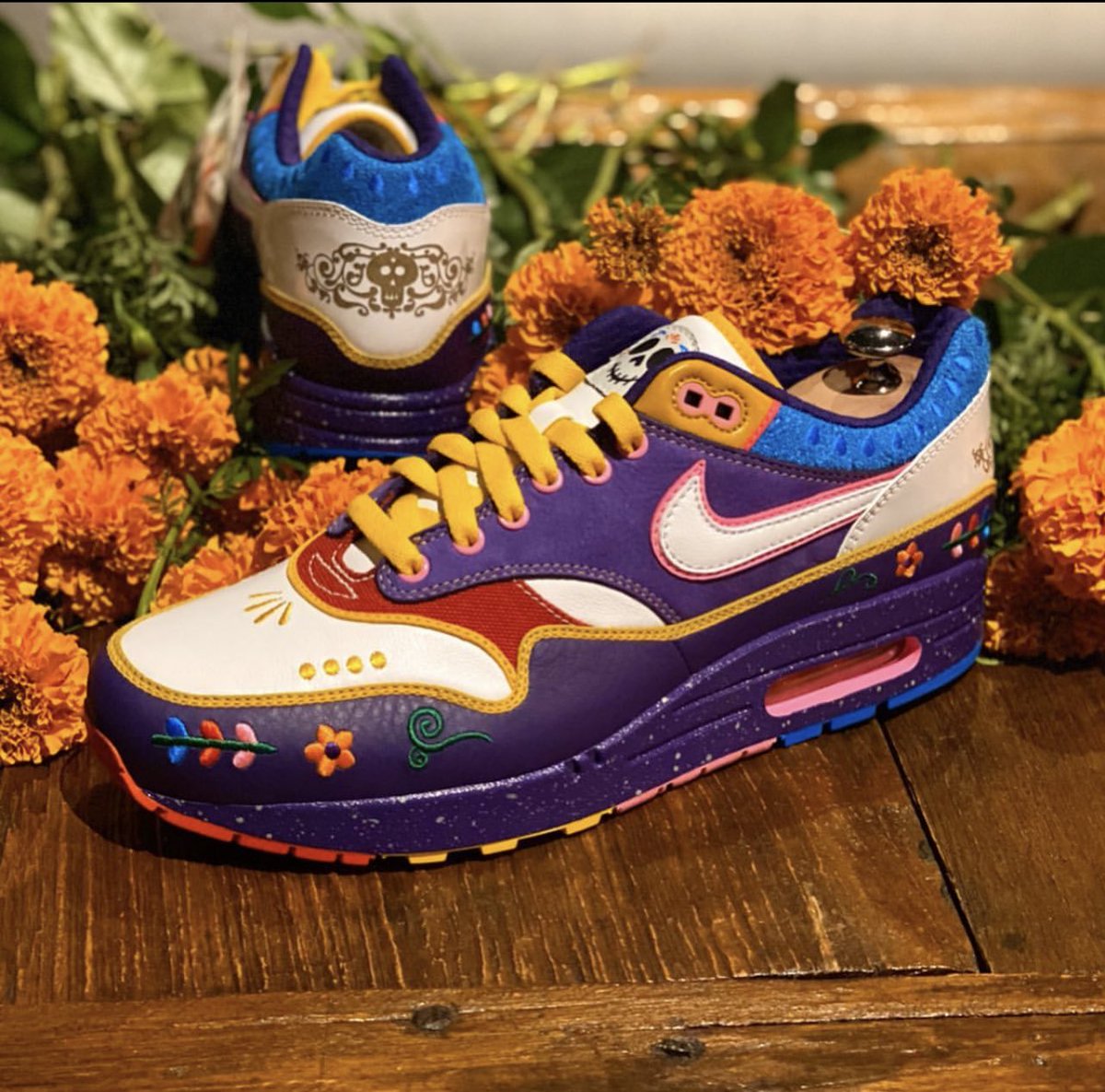 Nice Kicks on Twitter "“Coco” Día de los Muertos Nike Air Max 1 Customs 💀🎊"