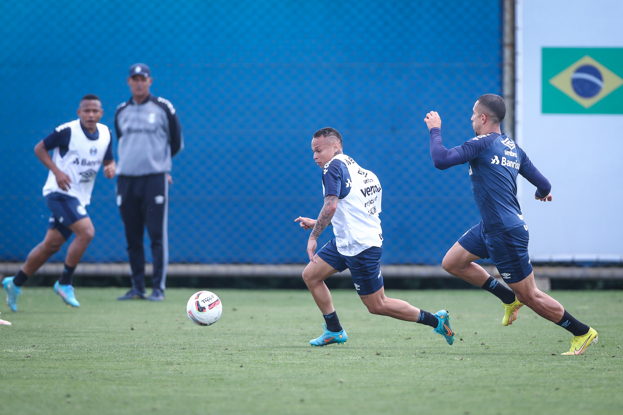 7 jogadores devem se despedir do clube diante do Brusque