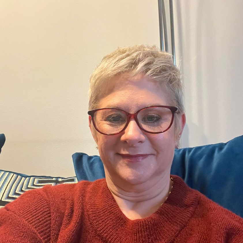 Alumni spotlight on Lanette White! 
After graduating from the APSU Department of Sociology, Lanette went on to earn a Master of Social Work and M. Ed. in Human Sexuality.  She is now employed at the Sexual Assault Center Nashville as a Clinical Therapist. 
Great job, Lanette!