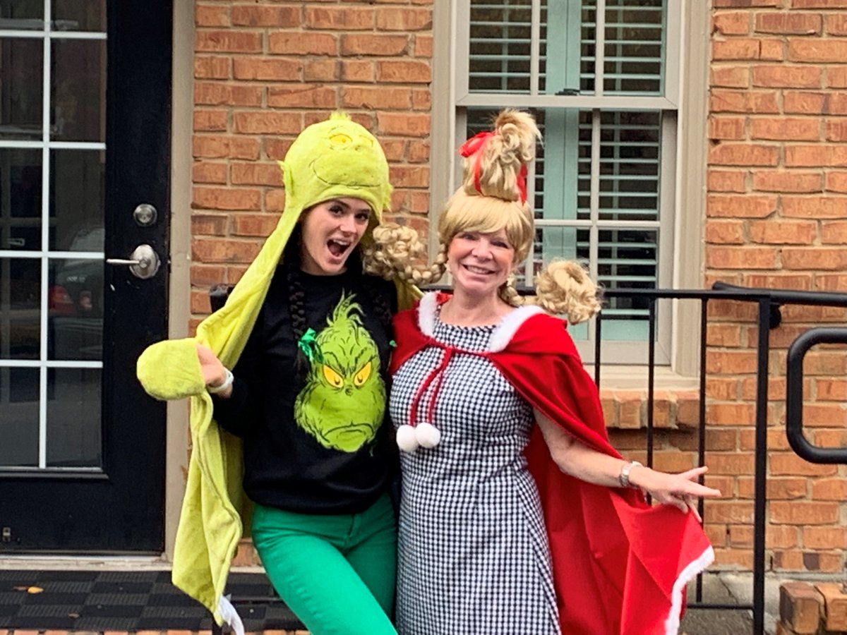 OurTownDeKalb's tweet photo. . @OurTownDeKalb went #trickortreating today at @HMDentalCare ! https://t.co/SozrFk8hg1