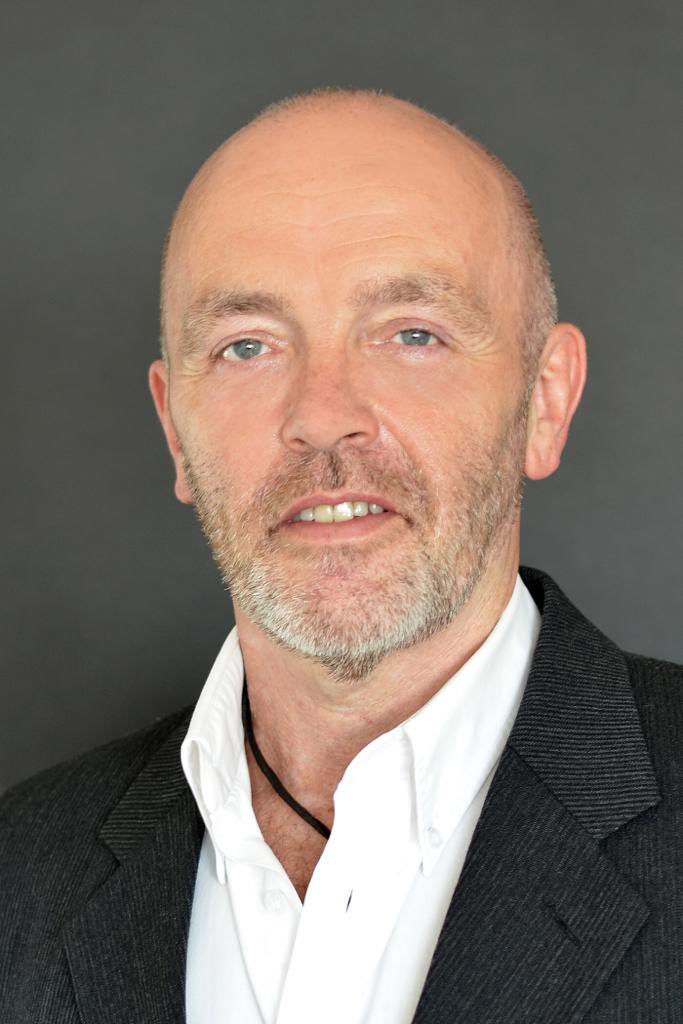 Midsummer Opera tweet media