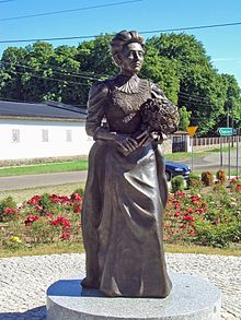 In Poland, near Elizabeth's home in what was formerly Pomerania, there are two statues of the author. I would settle for one in Sydney, or even just a blue plaque!