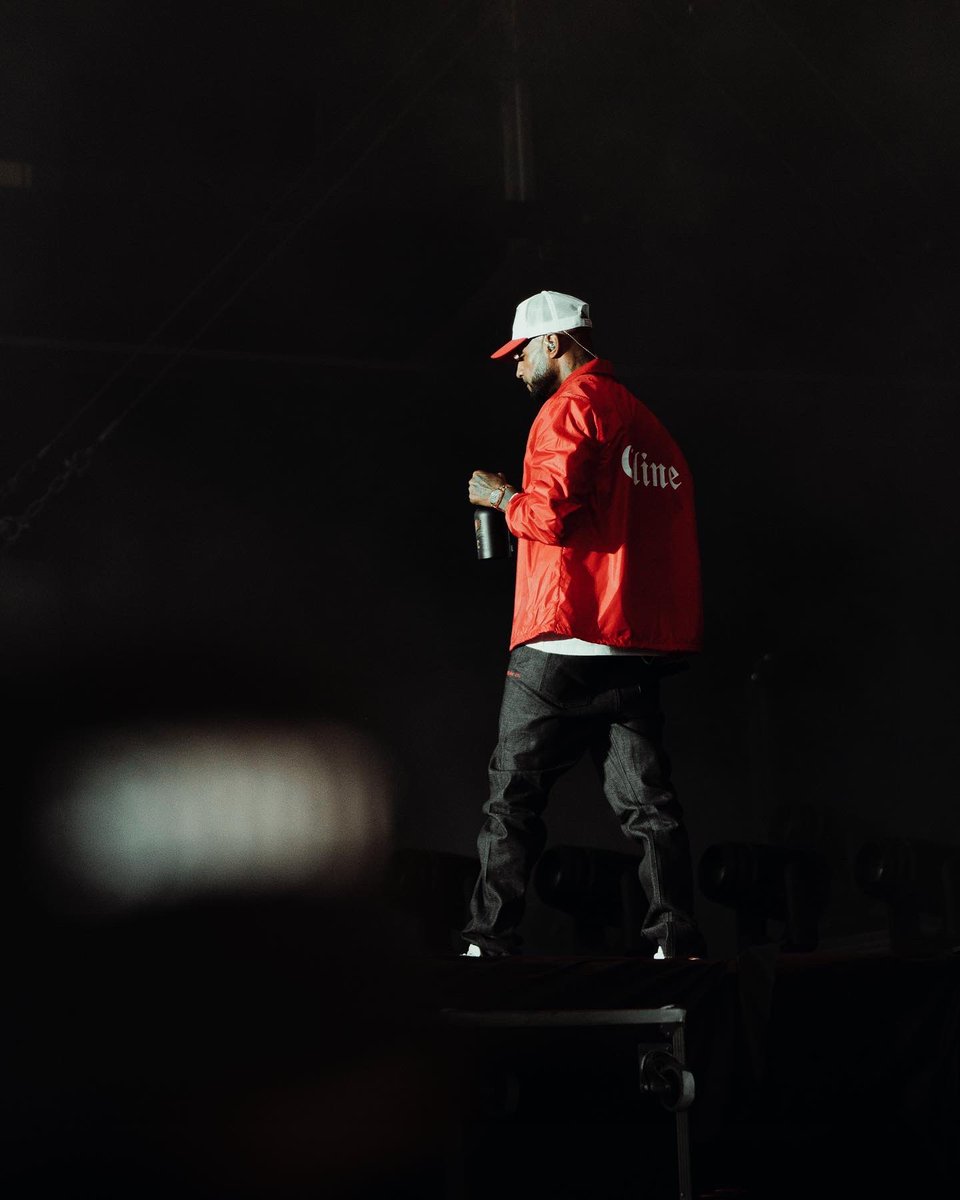 NathanHuon's tweet photo. @booba / @dourfestival #rapfr https://t.co/JTX3shqAEv